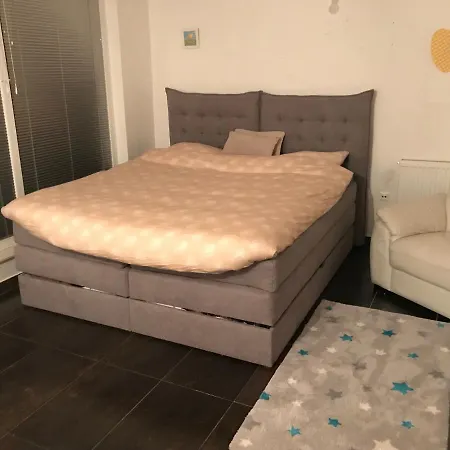 Pensionat Hello Ljubljana- Green Way And *