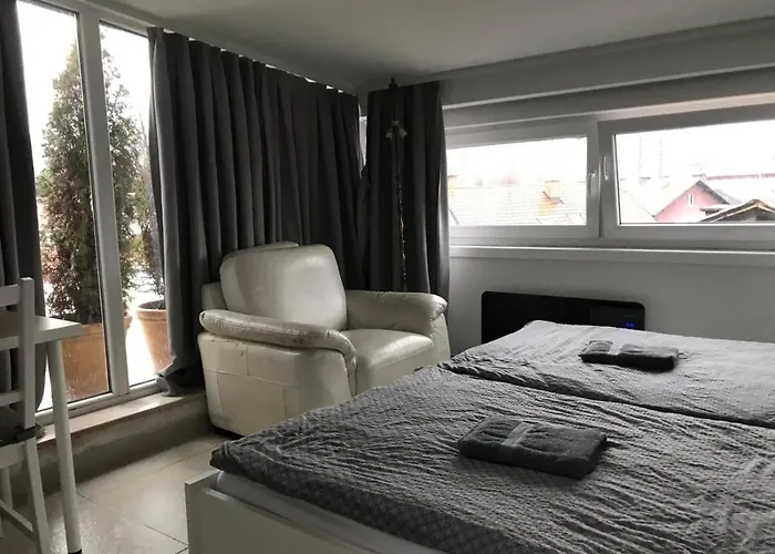 Hello Ljubljana- Green Way And Liubliana